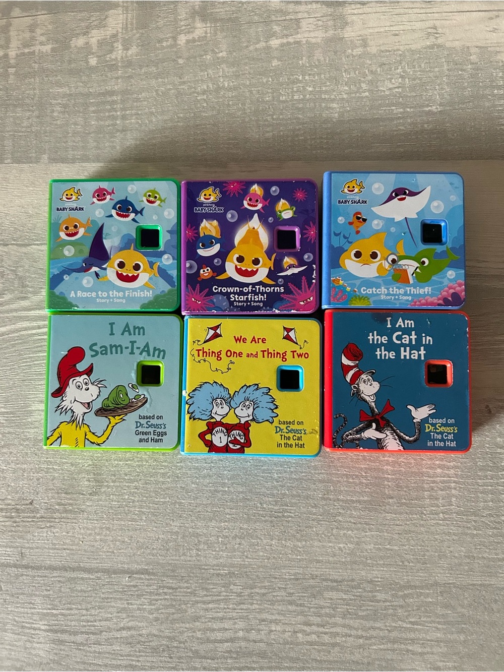 Little Tikes Story Dream Machine Story Set (2)